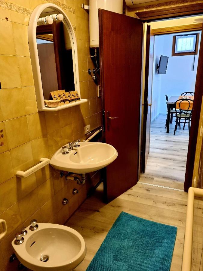 Apartament 1282 Torri Del Benaco Dış mekan fotoğraf